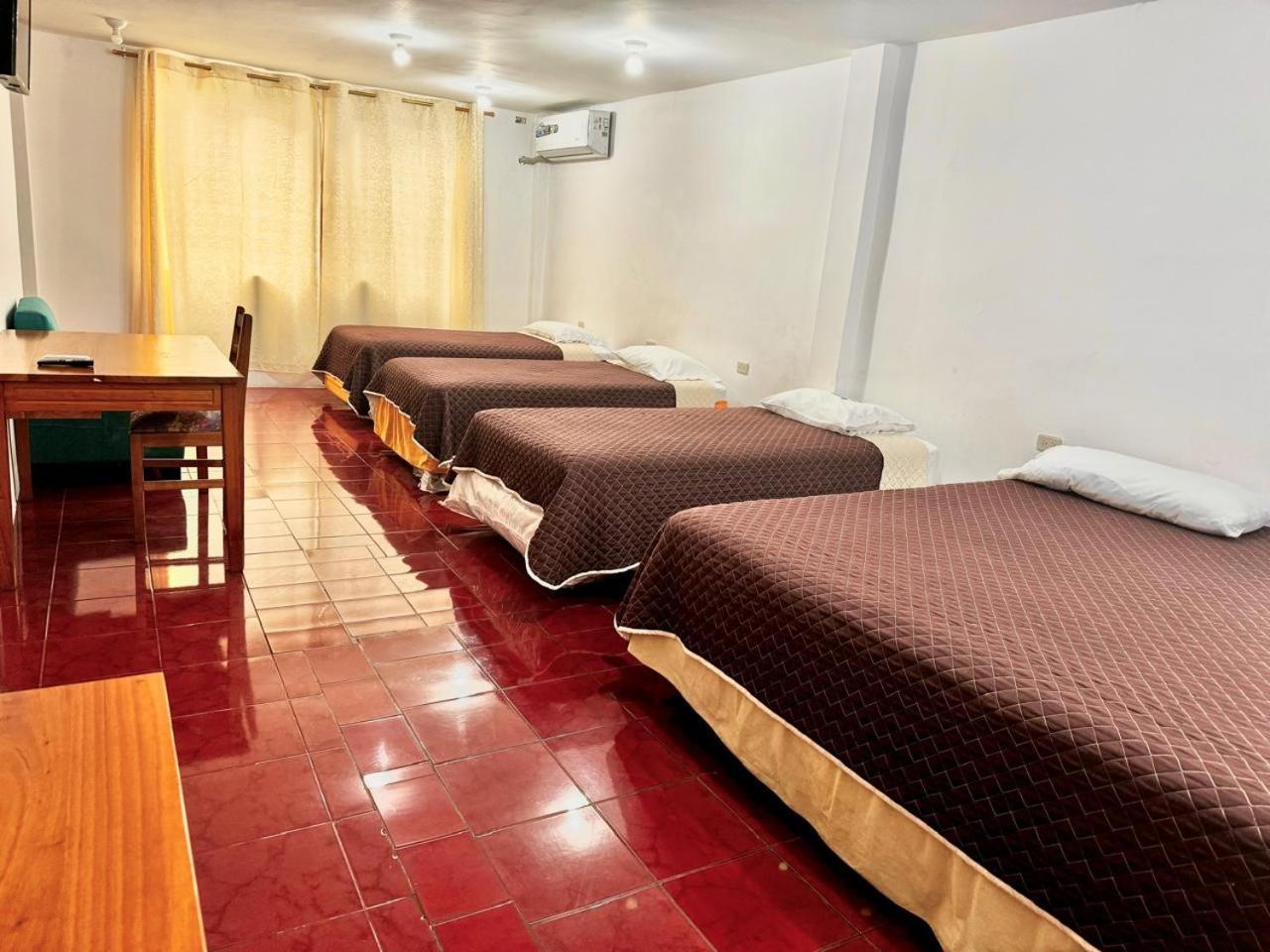 Hostal Muyuyo Puerto Ayora  Bagian luar foto