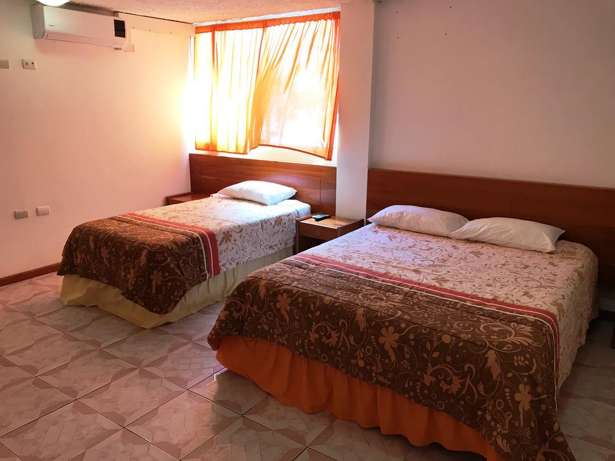 Hostal Muyuyo Puerto Ayora  Bagian luar foto